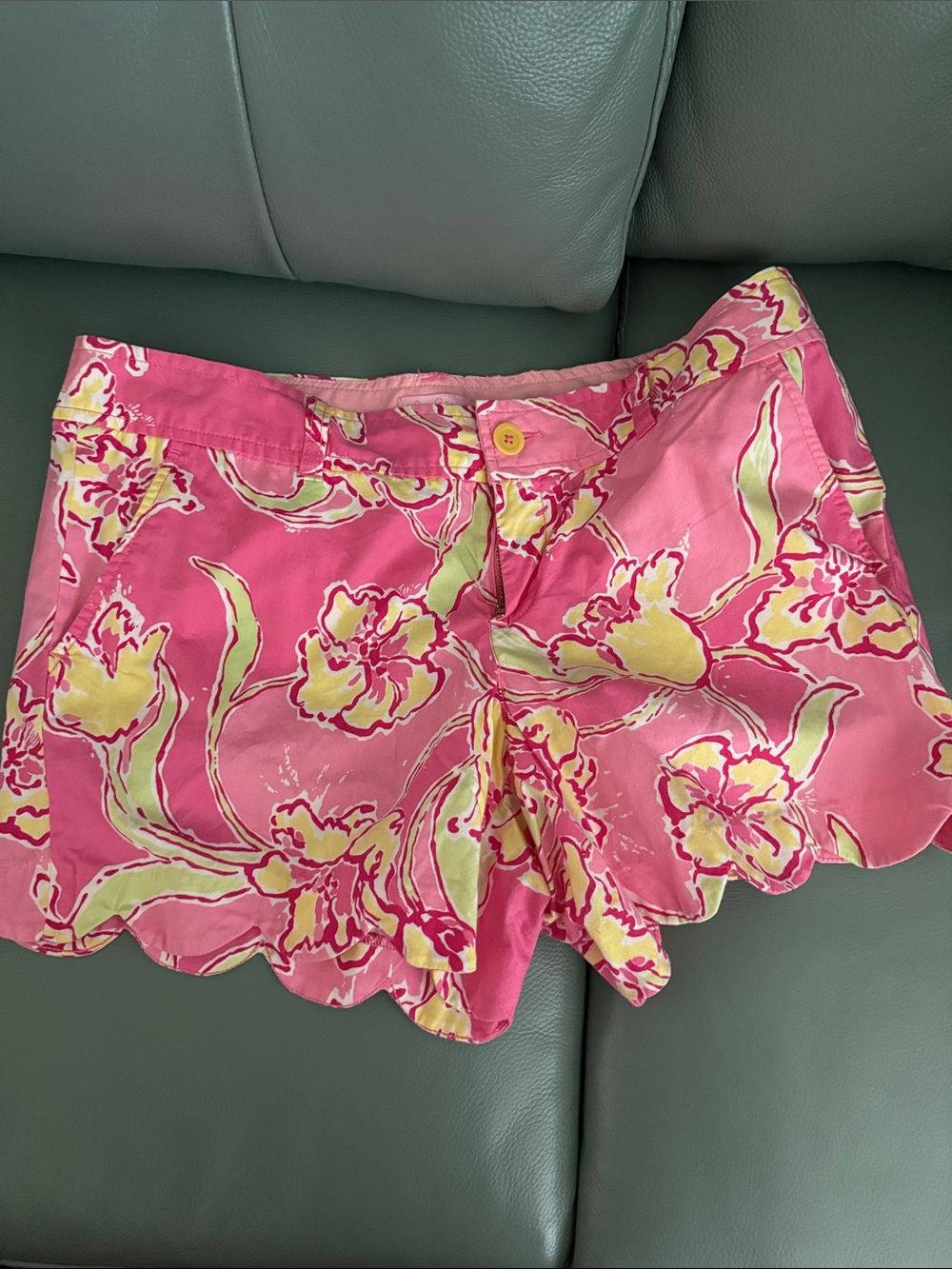 Lilly Pulitzer Pink Floral Scalloped High-Waist Shorts